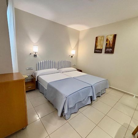 Hotel La Cala La Cala de Finestra Extérieur photo
