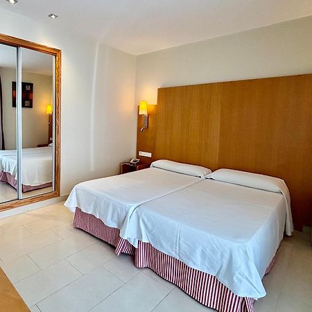 Hotel La Cala La Cala de Finestra Extérieur photo