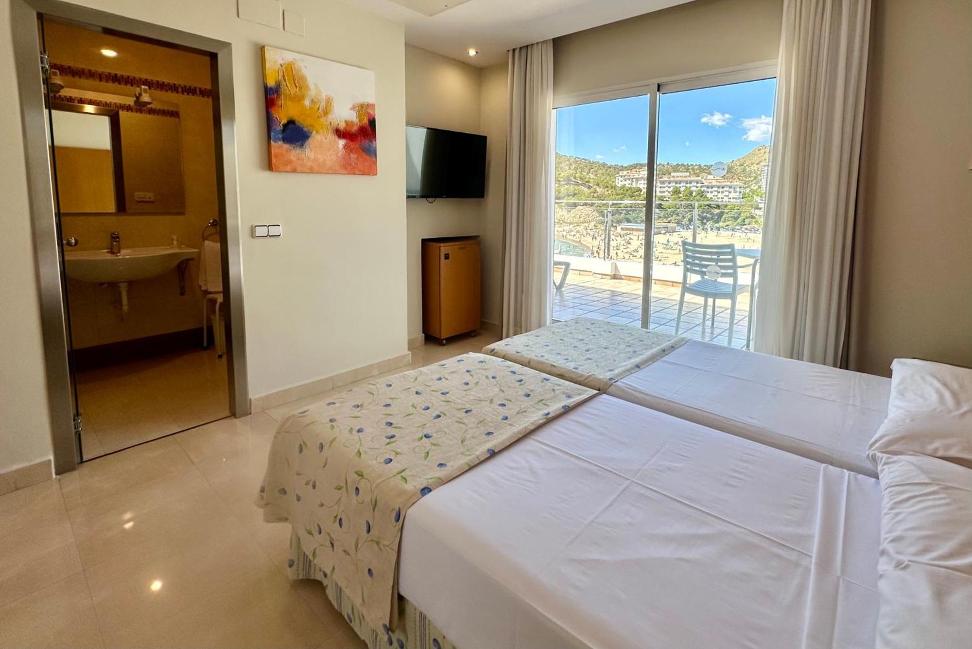 Hotel La Cala La Cala de Finestra Extérieur photo