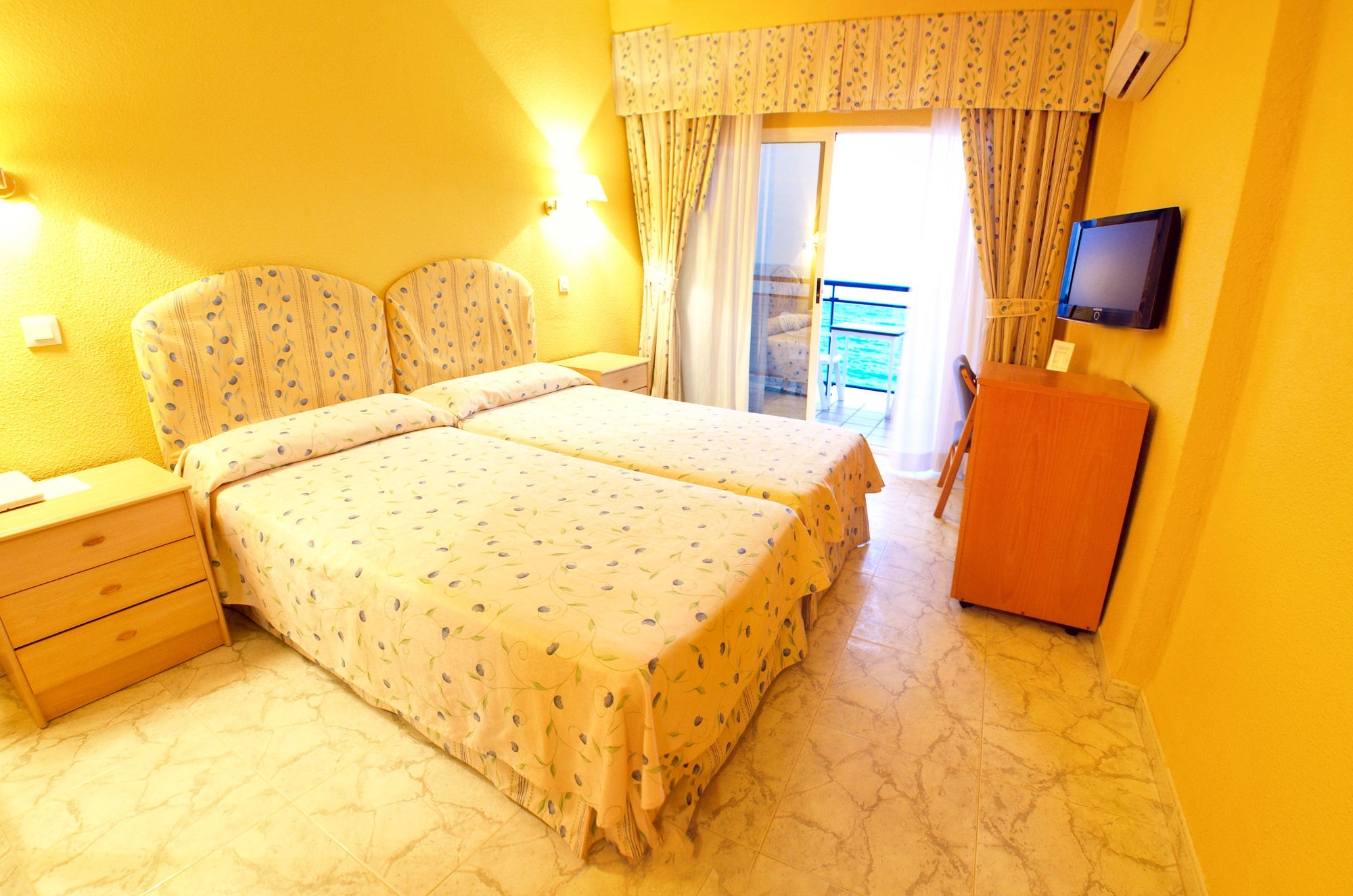 Hotel La Cala La Cala de Finestra Chambre photo